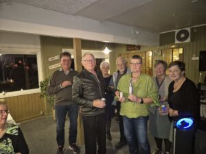 1. Lillian og Ejvind 2. Jette Hjort Hansen og Kirsten Rasmussen 3. Finn Jørgensen og Tonny Jensen 4. Merete Skov og Finn Pedersen (fraværende på dagen)